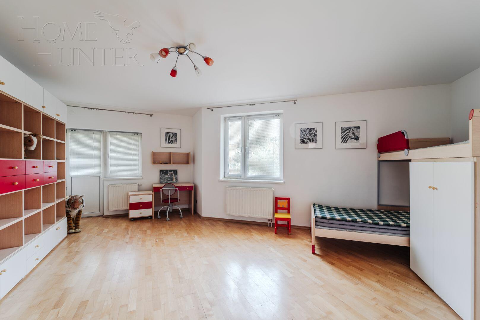 2-этажный коттедж 320 м² с отделкой