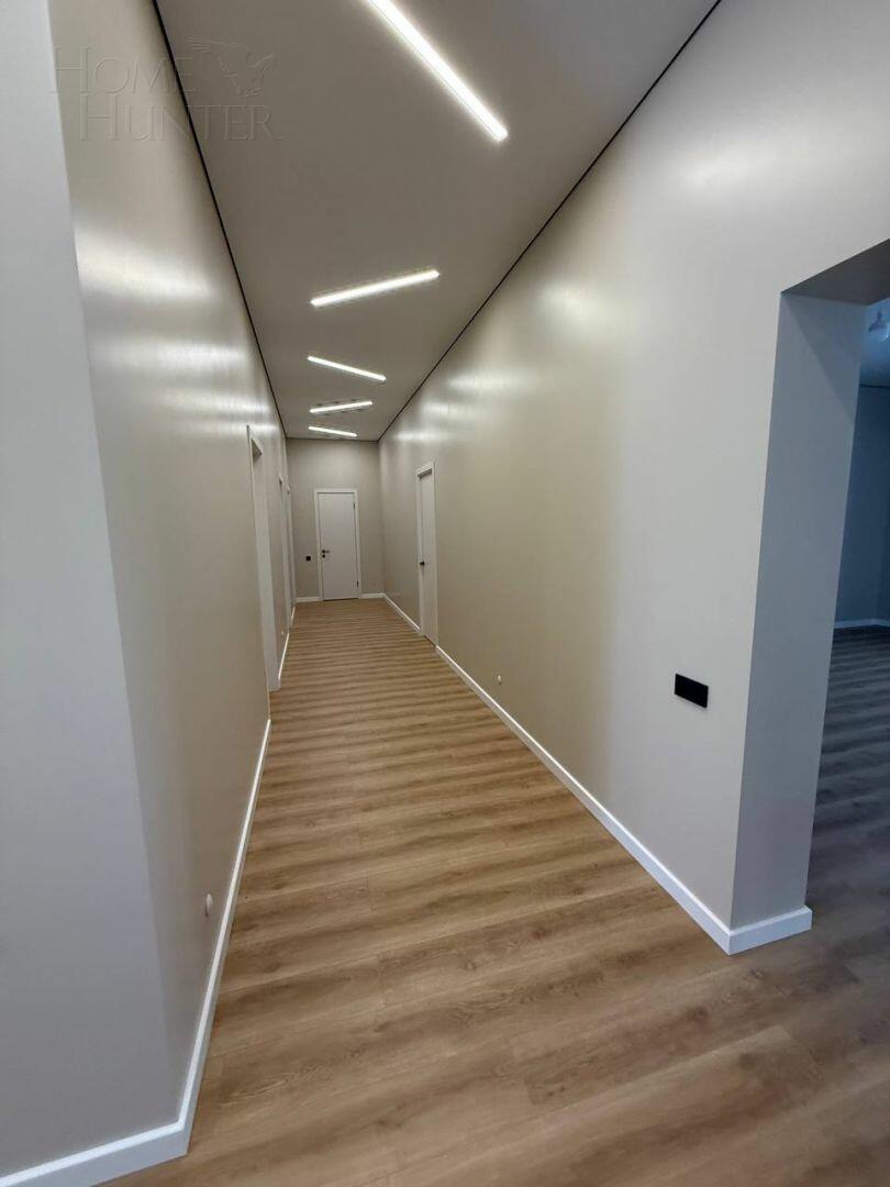 1-этажный коттедж 259.6 м² с отделкой