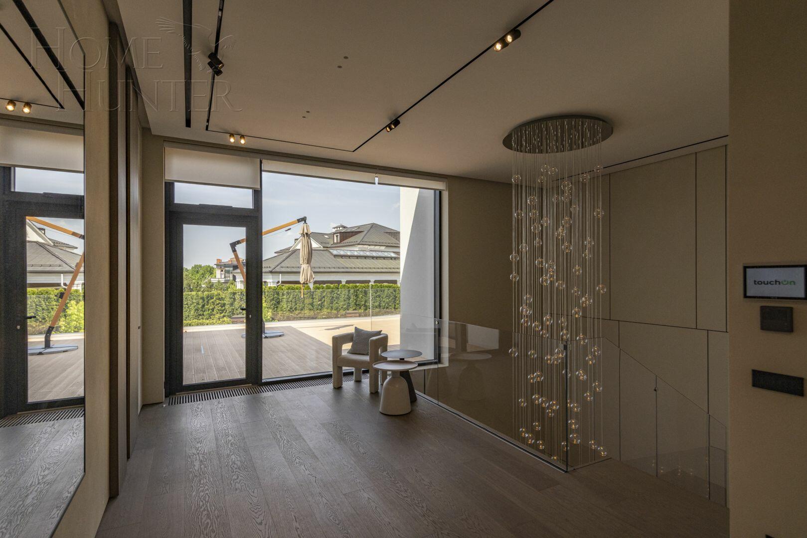 2-этажный коттедж 760 м² с отделкой