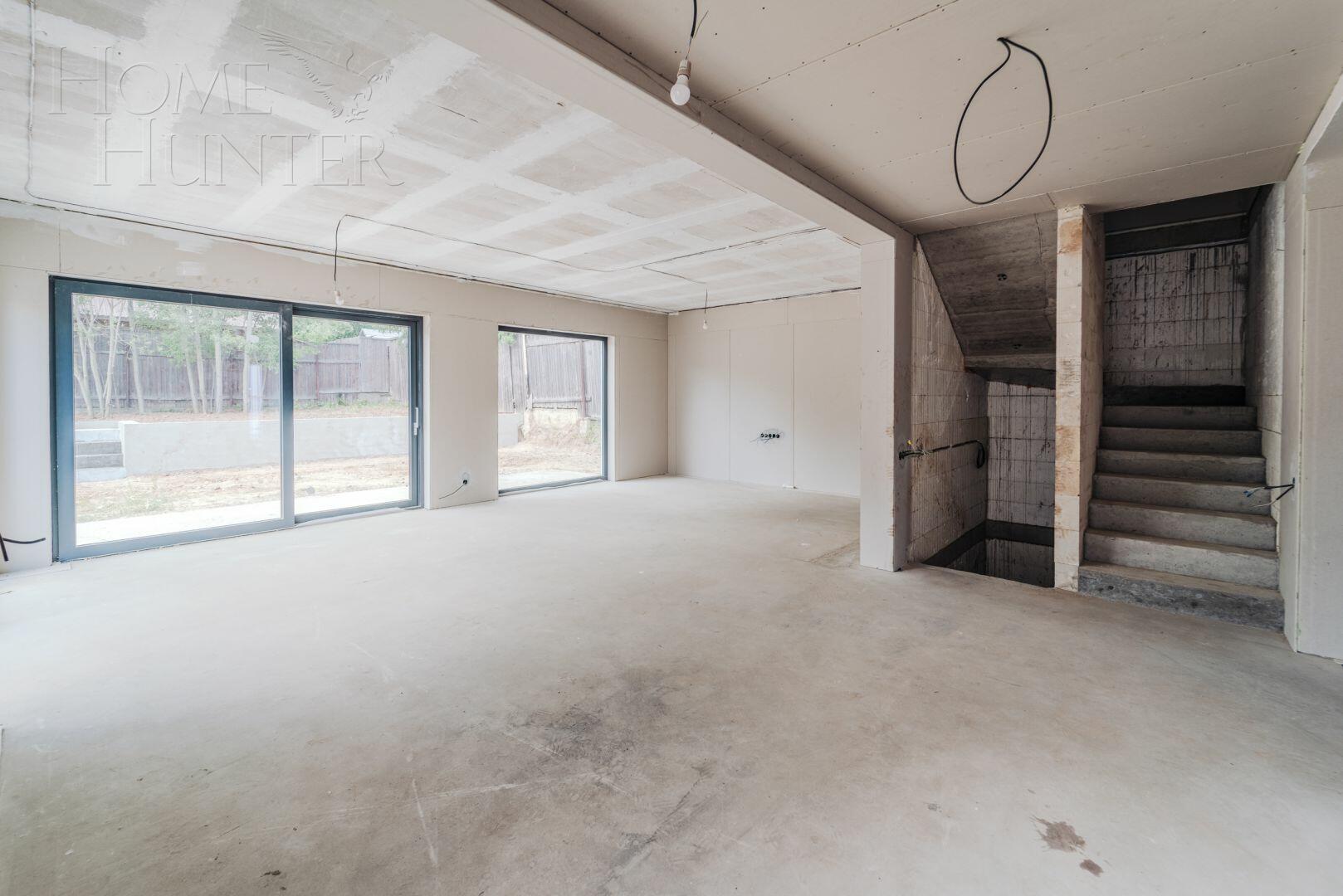 2-этажный коттедж 350 м² без отделки