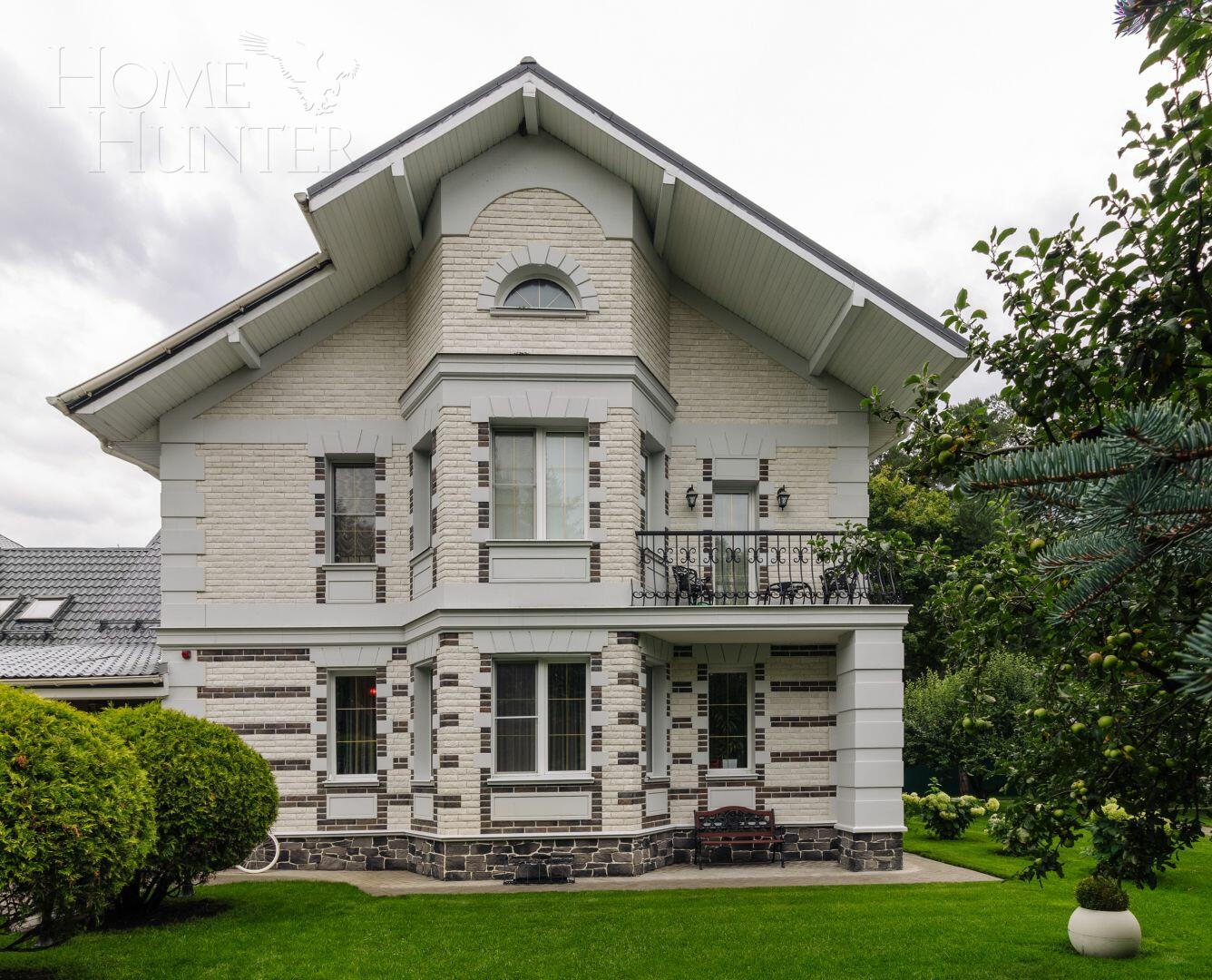 2-этажный коттедж 500 м² с отделкой