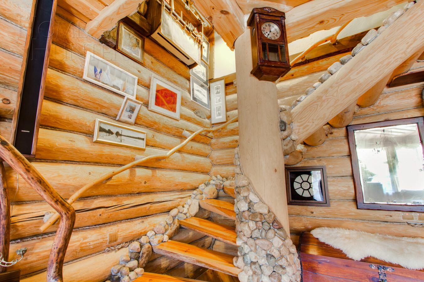 2-этажный коттедж 340 м² с отделкой