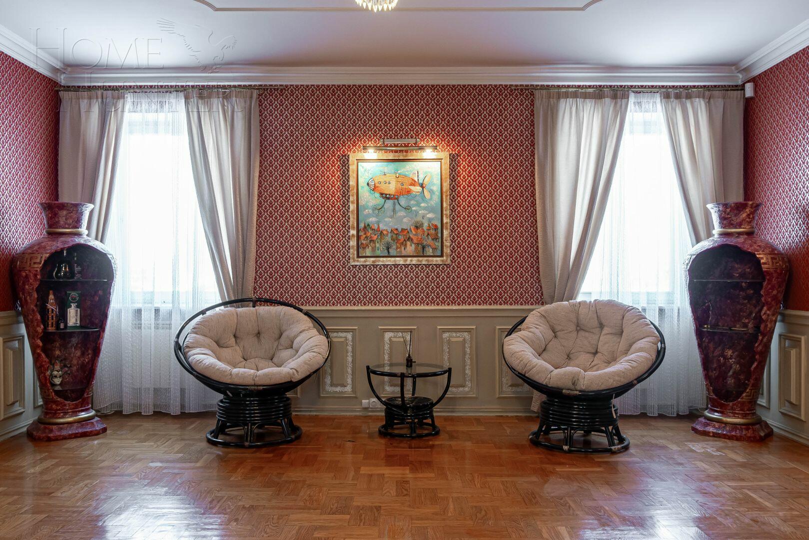 2-этажный коттедж 560 м² с отделкой
