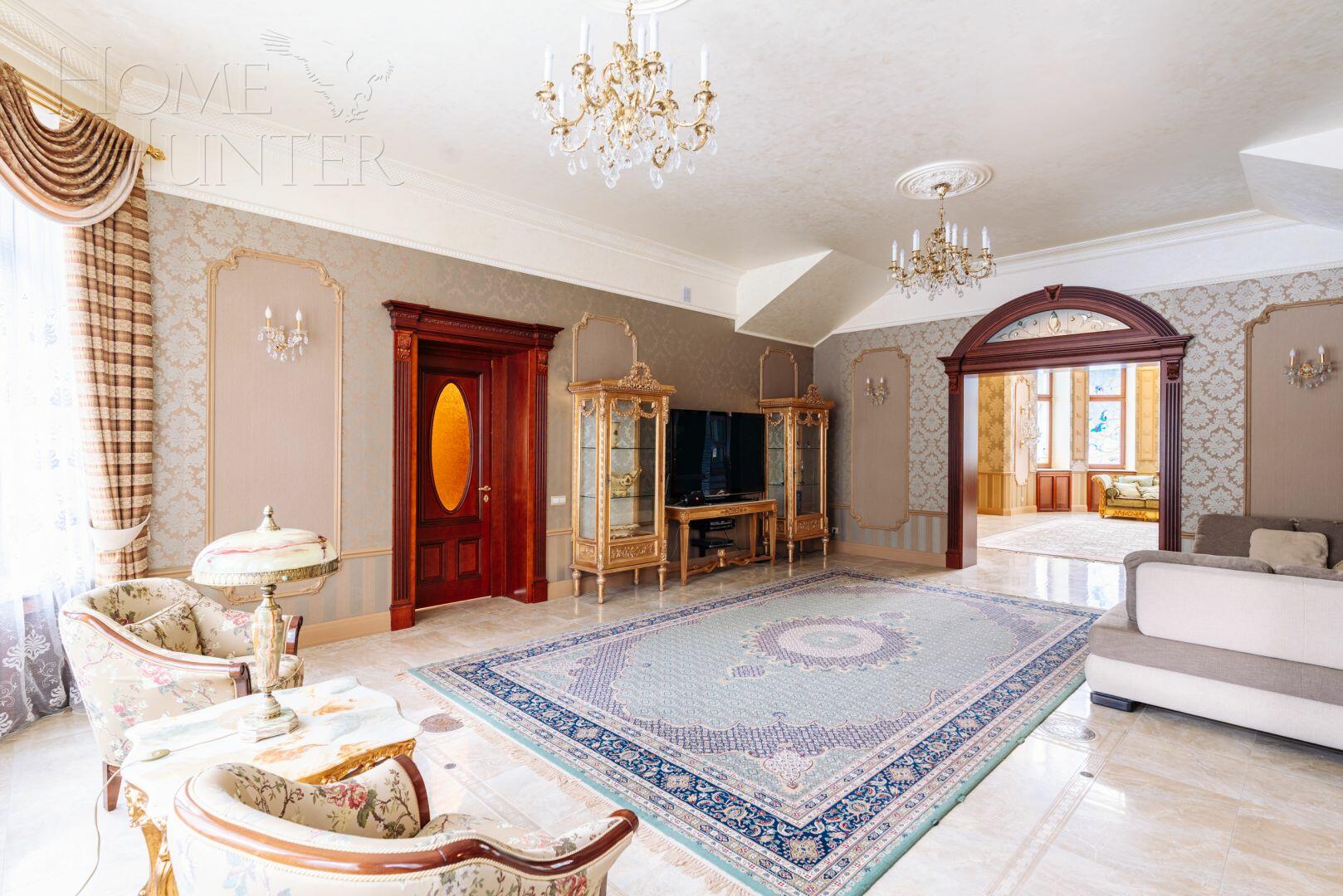 3-этажный коттедж 2 235 м² с отделкой