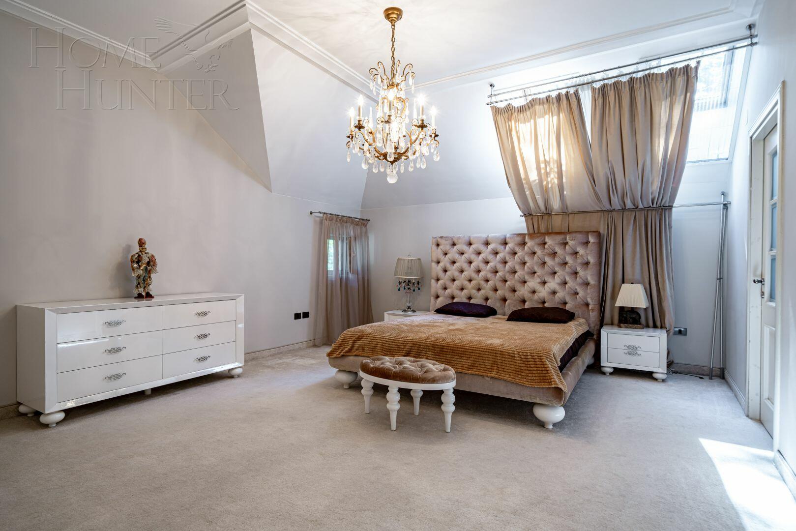 2-этажный коттедж 850 м² с отделкой