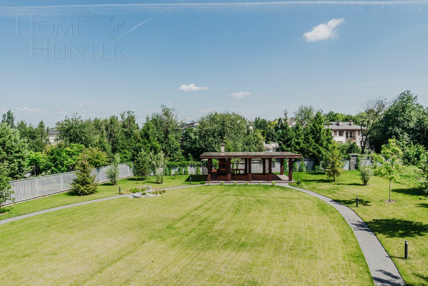 2-этажный коттедж 1 117.5 м² с отделкой