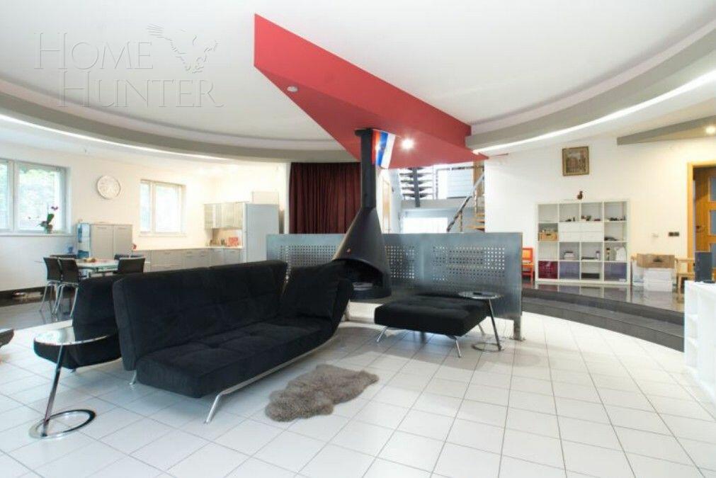 2-этажный коттедж 320 м² с отделкой