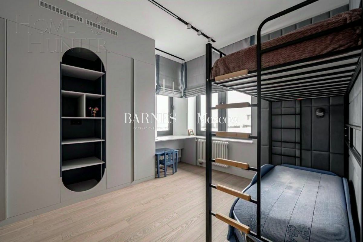 2-этажный коттедж 627.9 м² с отделкой