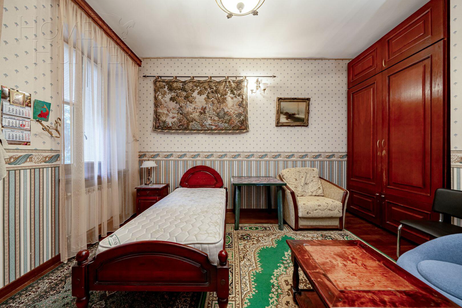 2-этажный коттедж 700 м² с отделкой