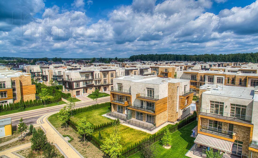 2-этажный таунхаус 359 м² без отделки