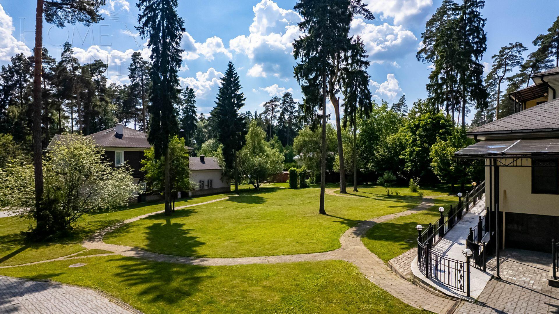 2-этажный коттедж 600 м² с отделкой