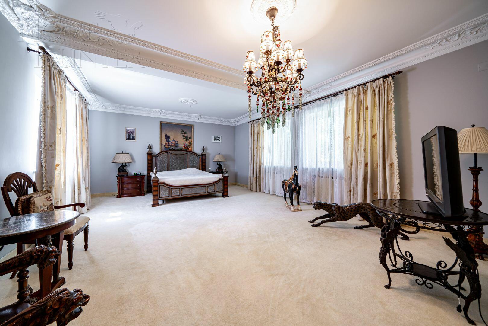 2-этажный коттедж 850 м² с отделкой