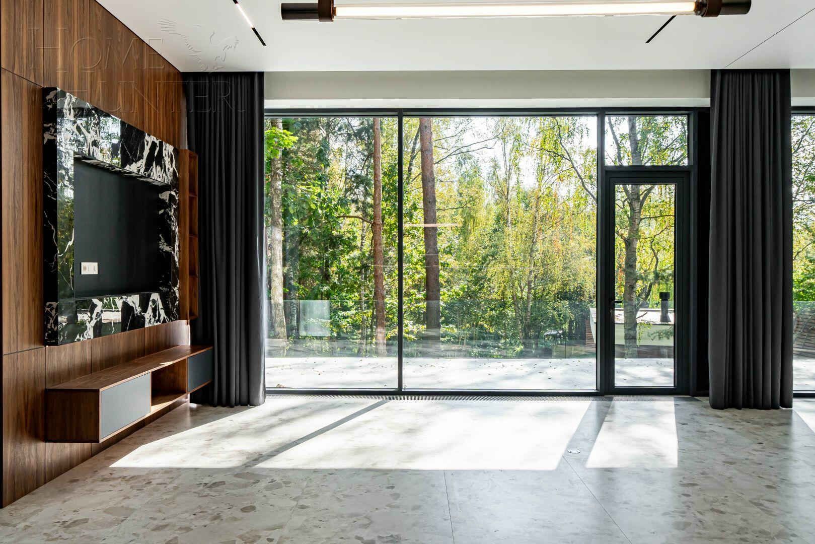 2-этажный коттедж 650 м² с отделкой
