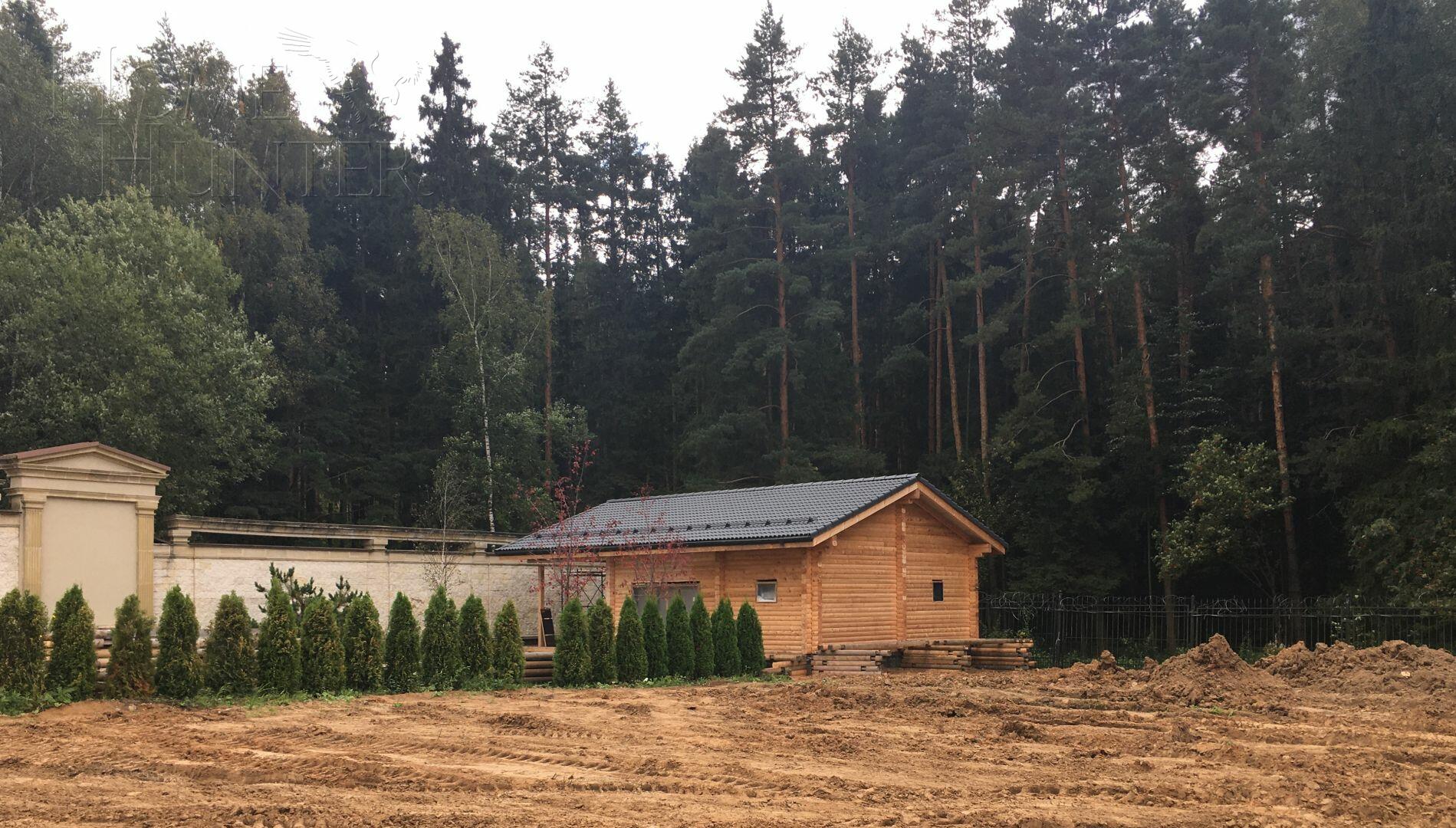 3-этажный коттедж 1 200 м² без отделки