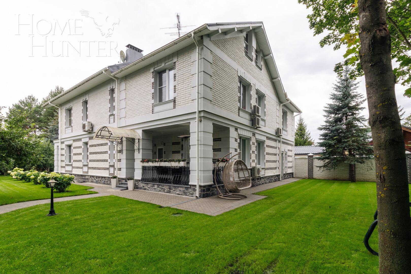 2-этажный коттедж 500 м² с отделкой