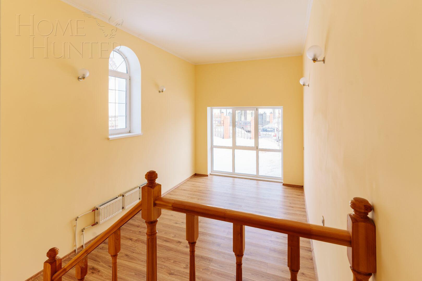 2-этажный коттедж 372 м² с отделкой
