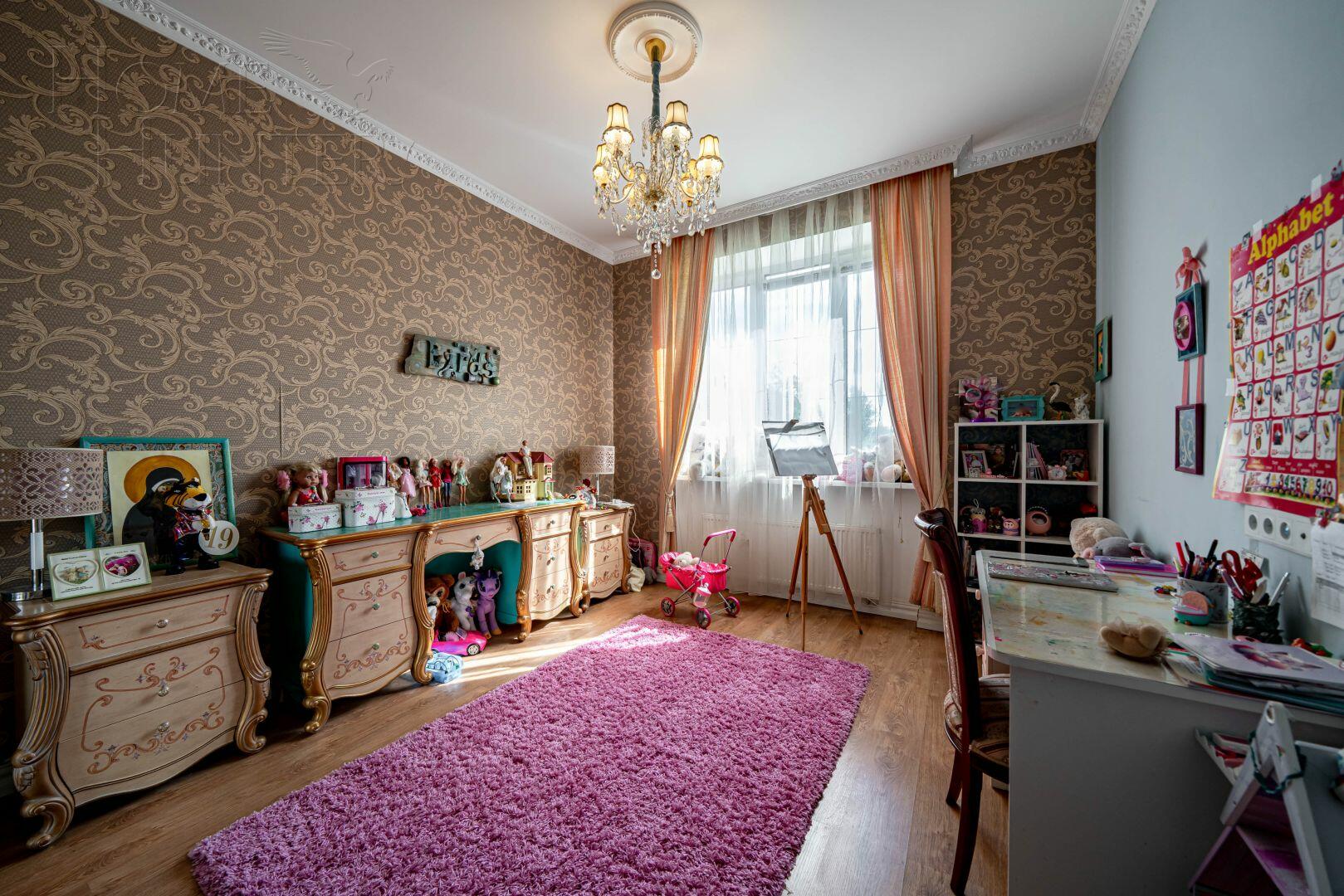 2-этажный коттедж 245 м² с отделкой