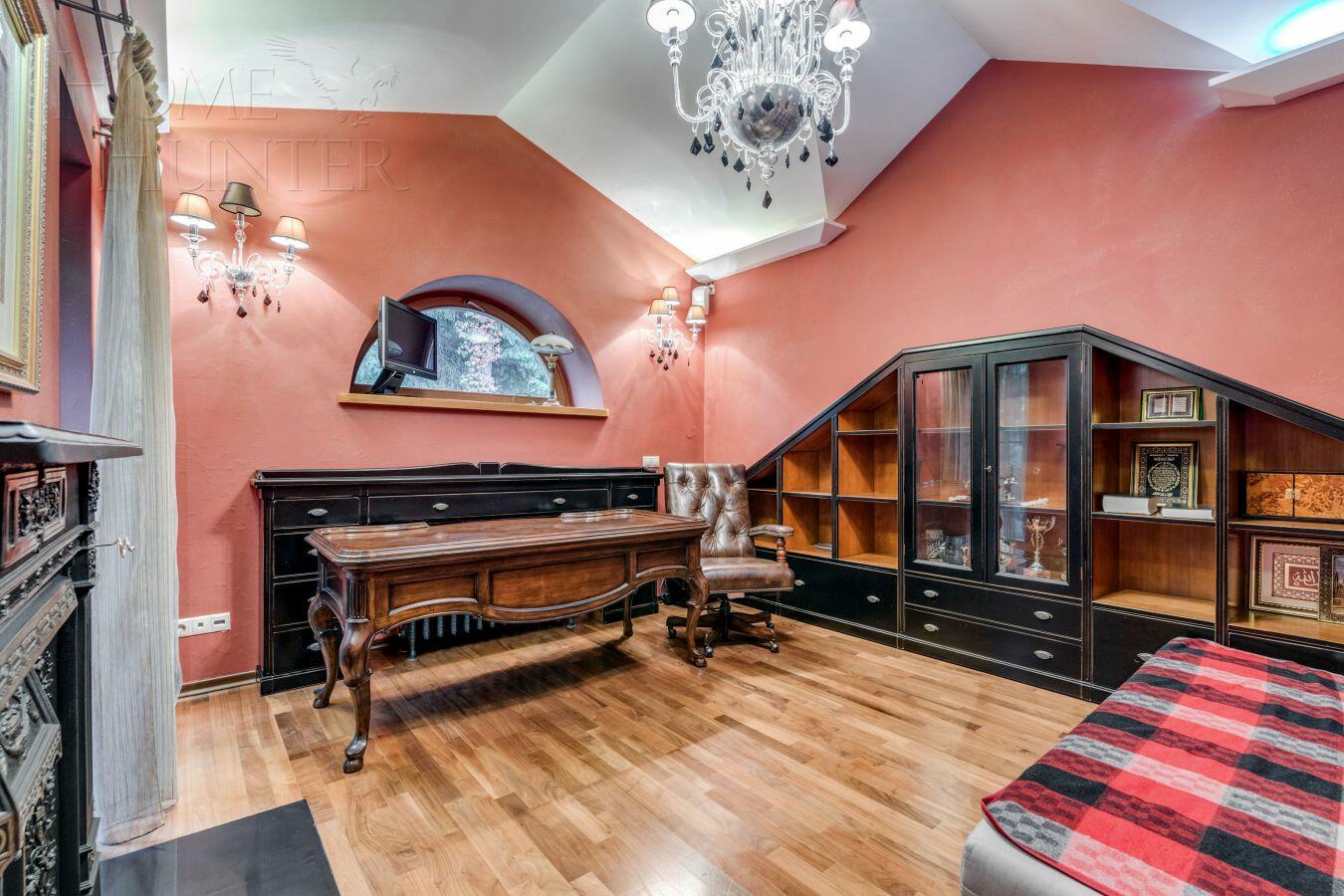 2-этажный коттедж 600 м² с отделкой
