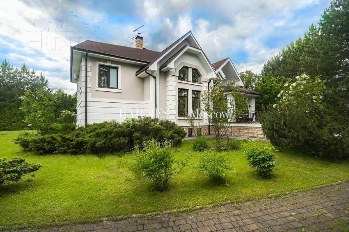2-этажный коттедж 500 м² с отделкой
