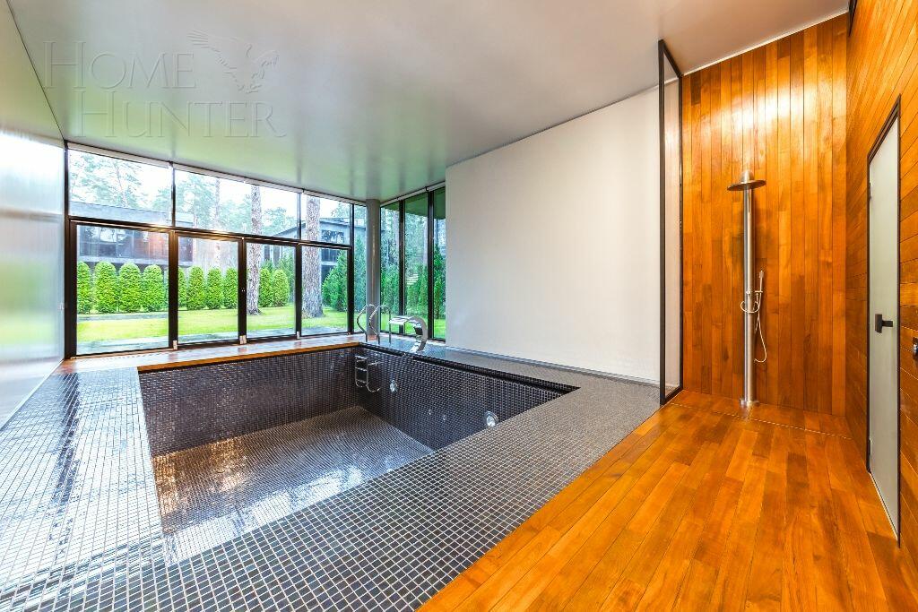 2-этажный коттедж 680 м² с отделкой