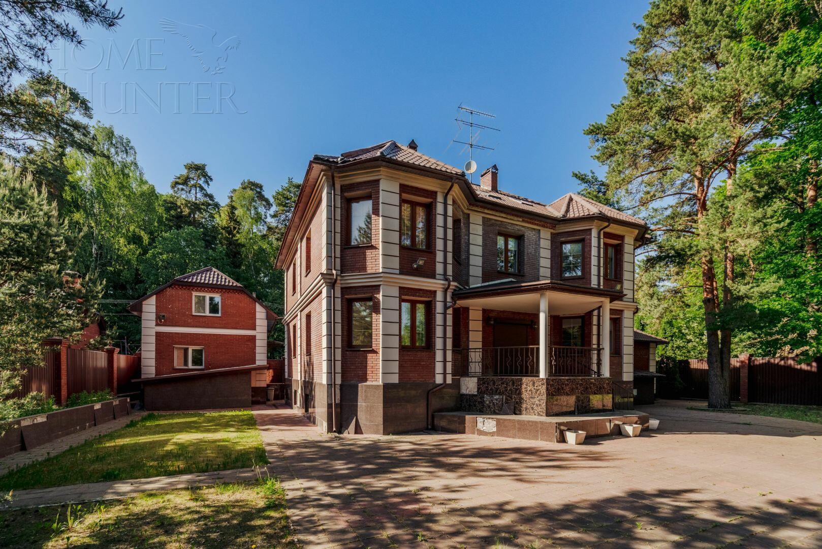 2-этажный коттедж 600 м² с отделкой