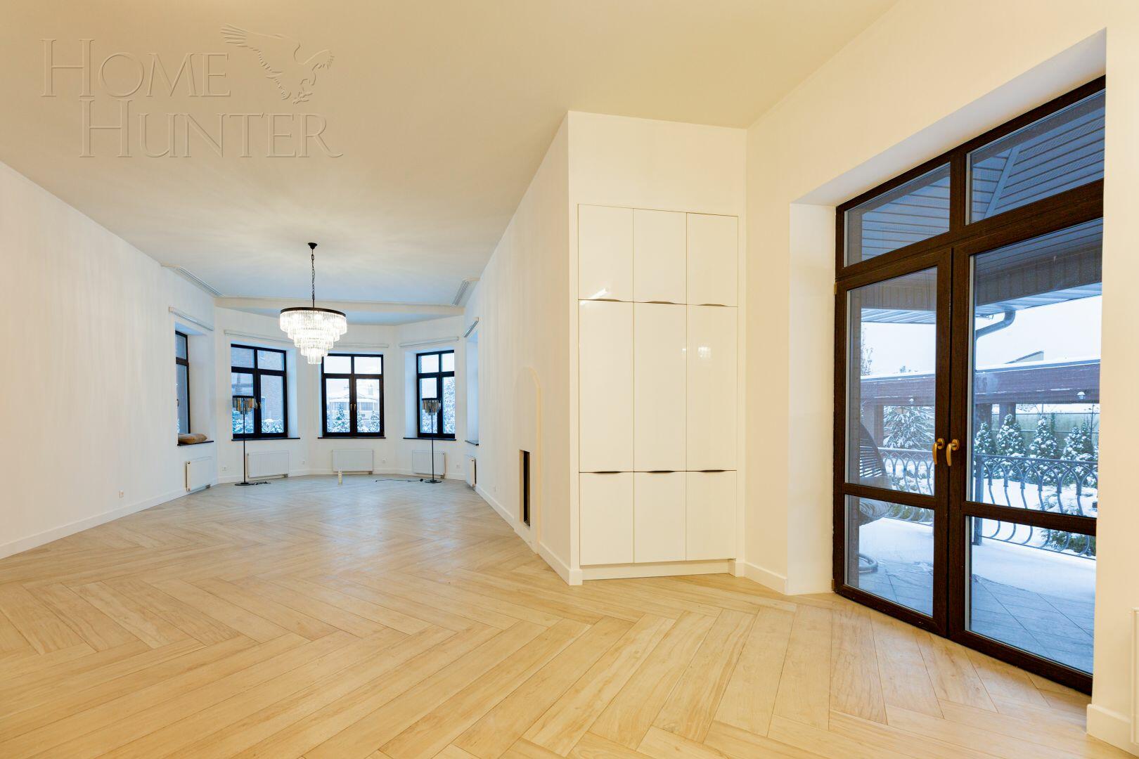 2-этажный коттедж 375 м² с отделкой