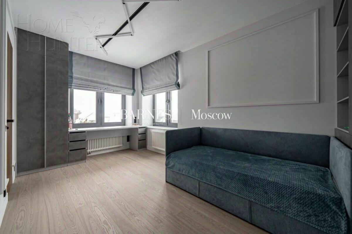 2-этажный коттедж 627.9 м² с отделкой