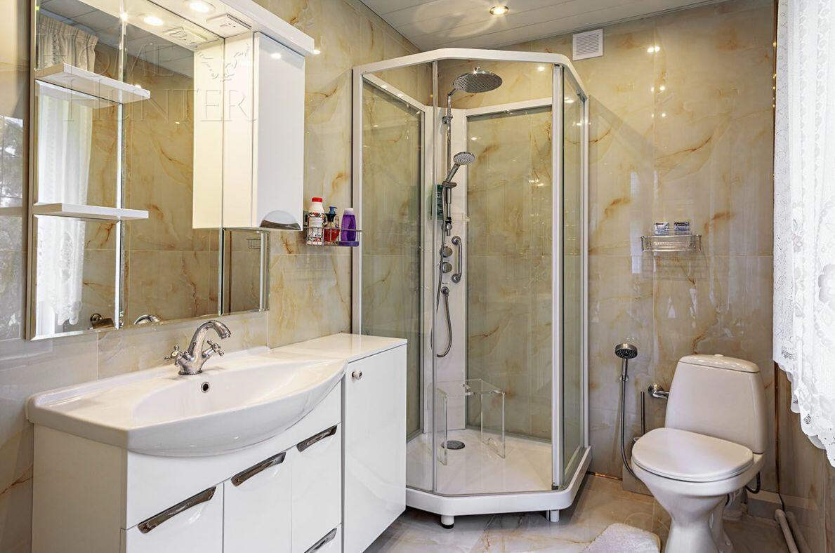 2-этажный коттедж 250 м² с отделкой