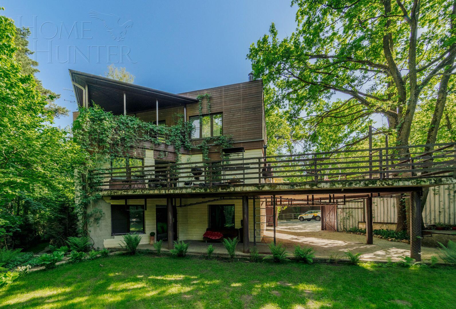 3-этажный коттедж 480 м² с отделкой