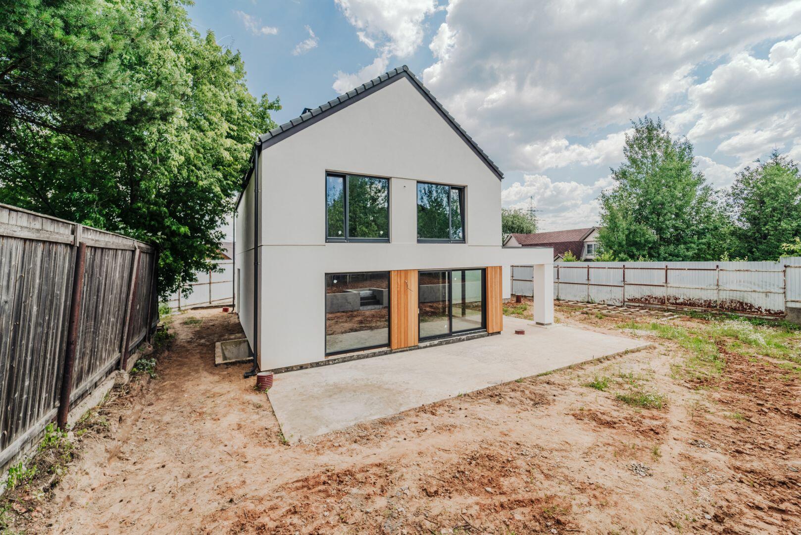 2-этажный коттедж 350 м² без отделки