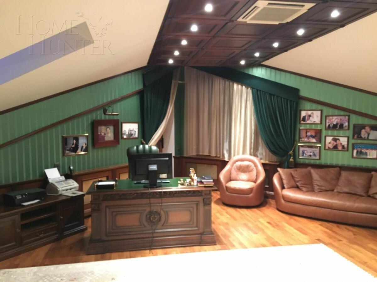 2-этажный коттедж 1 460 м² с отделкой