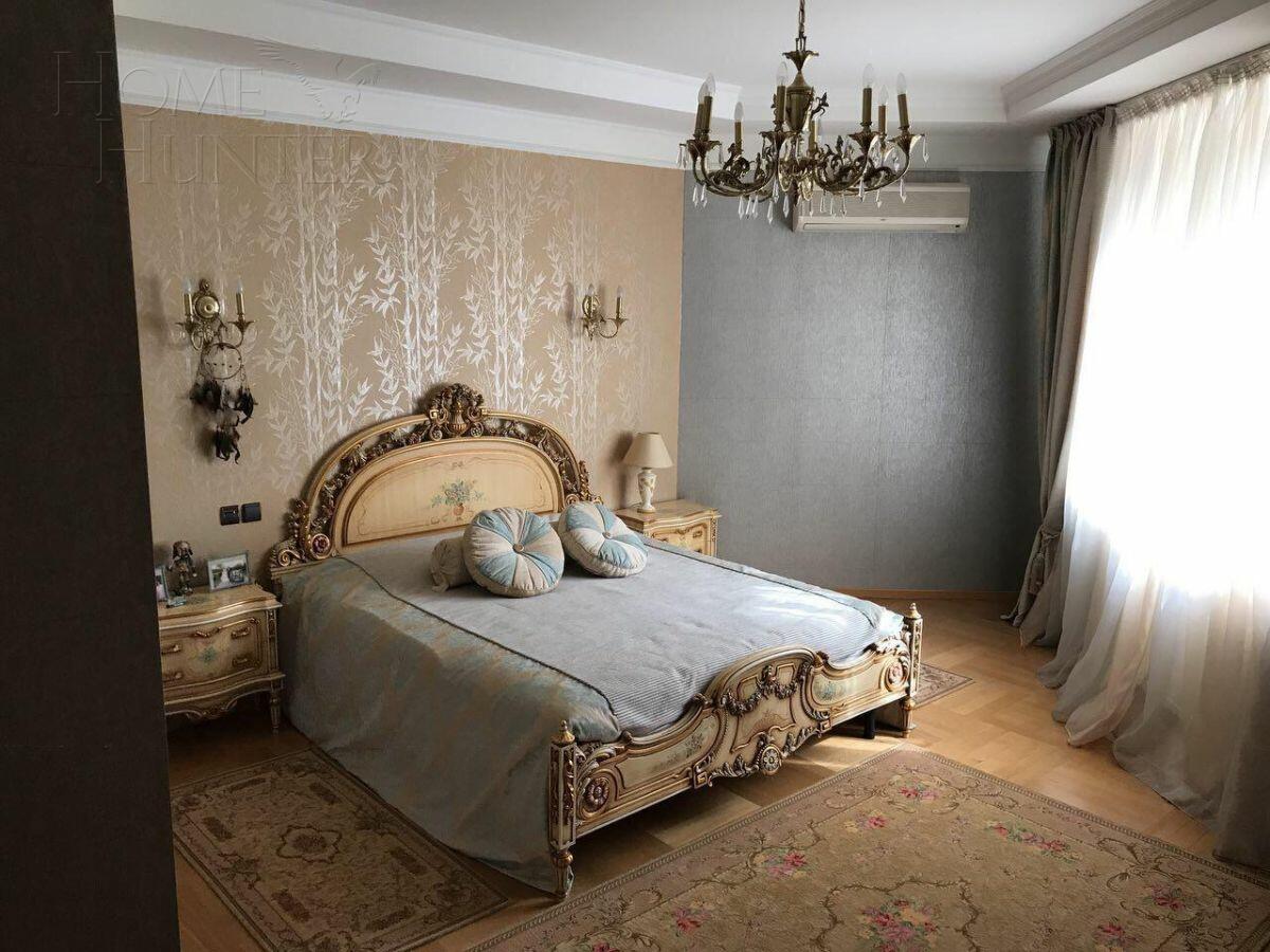 2-этажный коттедж 1 460 м² с отделкой