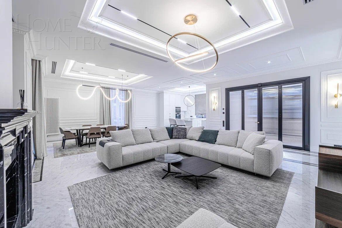 2-этажный коттедж 500 м² с отделкой
