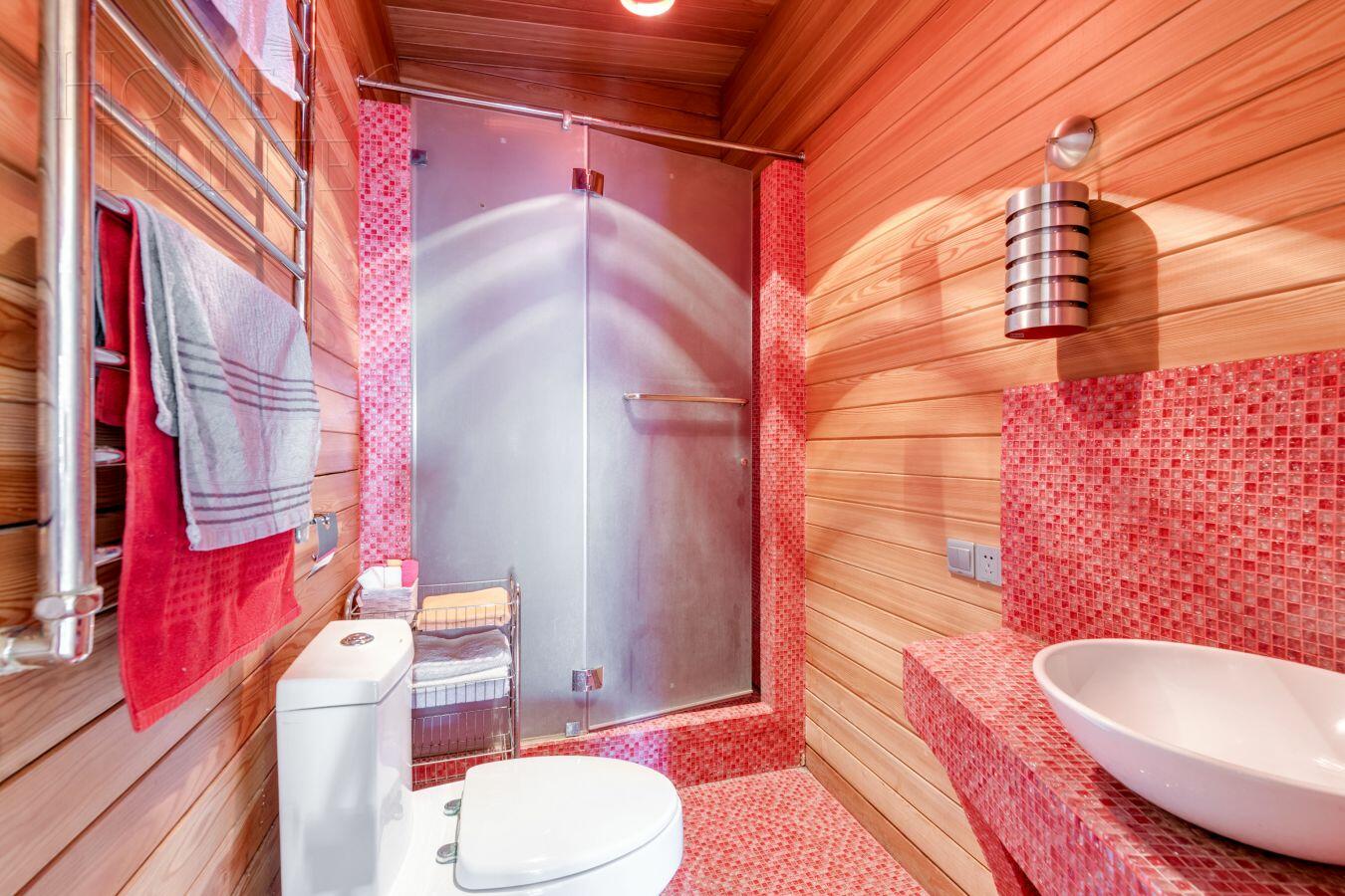 3-этажный коттедж 480 м² с отделкой