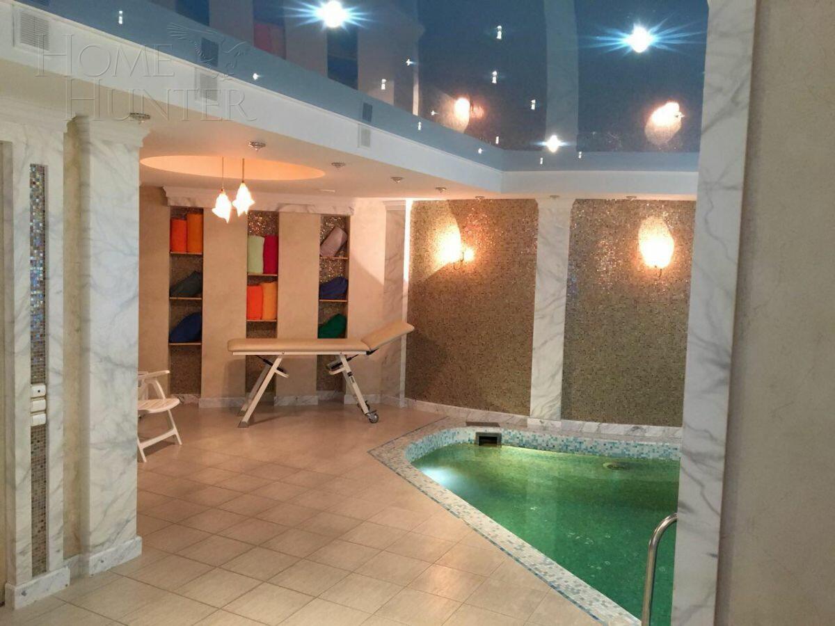 2-этажный коттедж 1 460 м² с отделкой