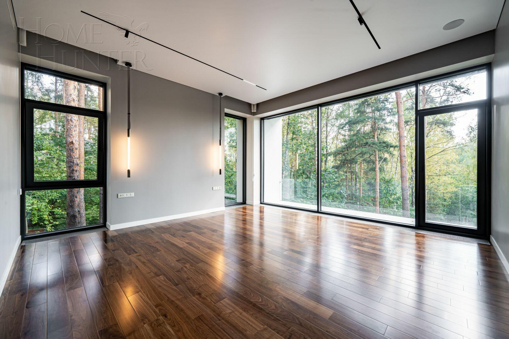 2-этажный коттедж 650 м² с отделкой