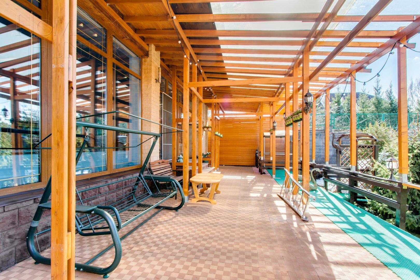 2-этажный коттедж 1 350 м² с отделкой