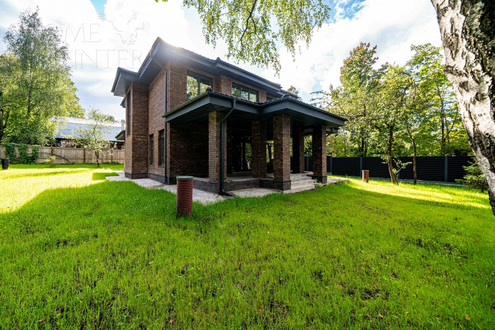 2-этажный коттедж 254 м² без отделки