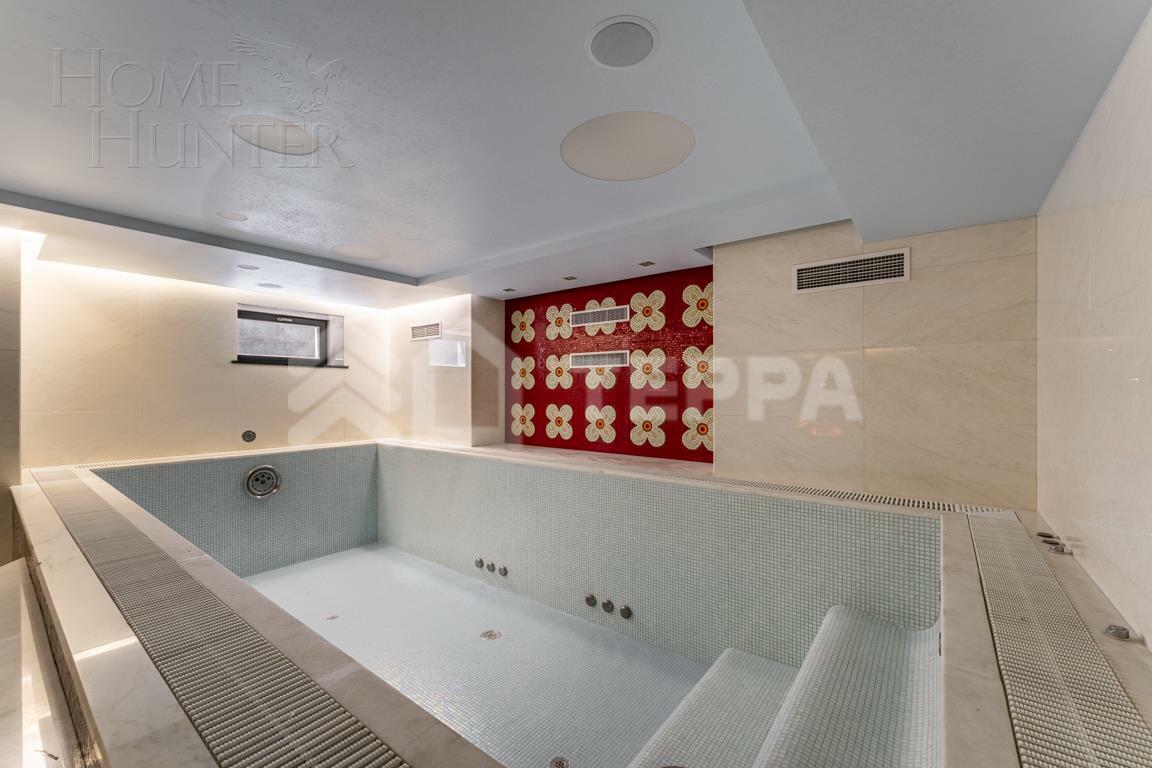 2-этажный коттедж 750 м² с отделкой