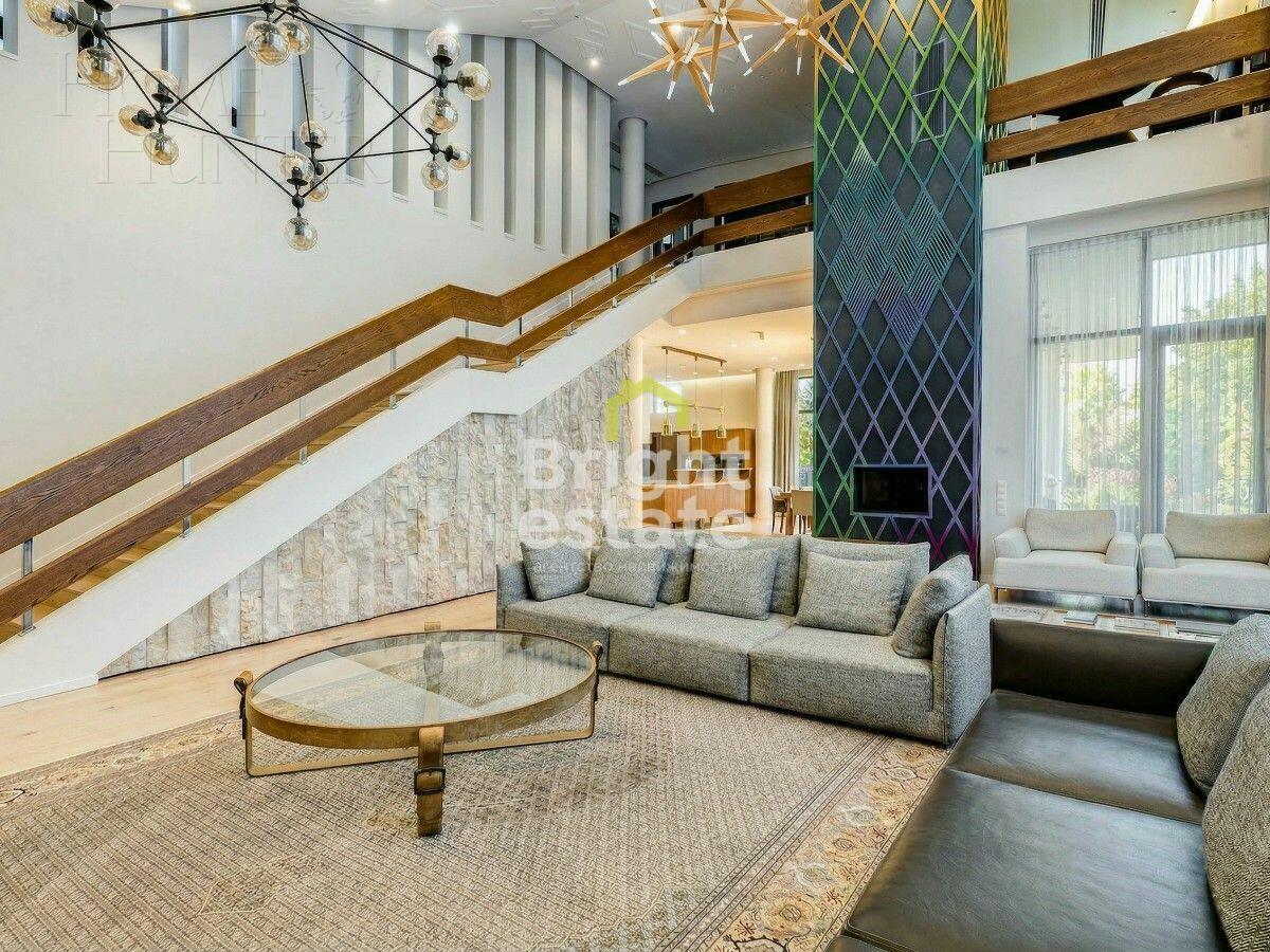 2-этажный коттедж 1 624 м² с отделкой