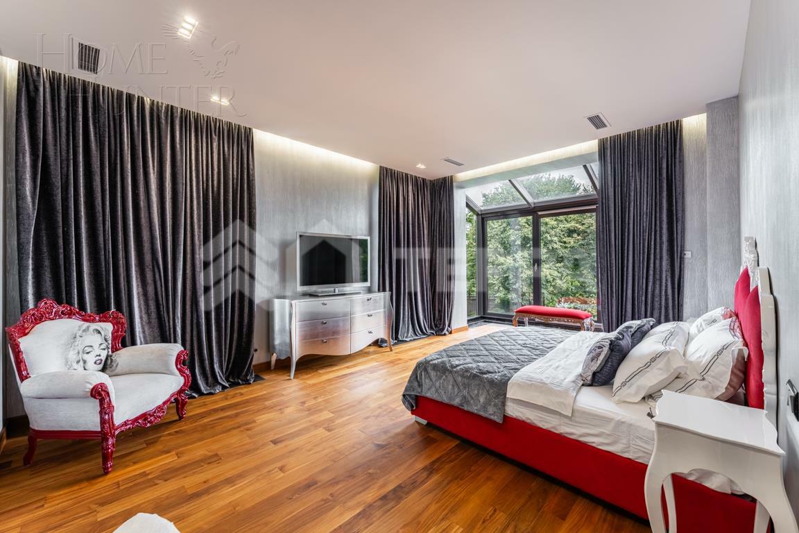 2-этажный коттедж 750 м² с отделкой