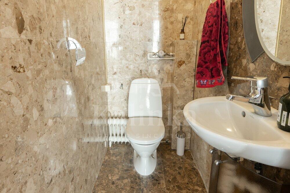 5-КОМН. КВАРТИРА С ОТДЕЛКОЙ 142.6 М² НА 7 ЭТАЖЕ