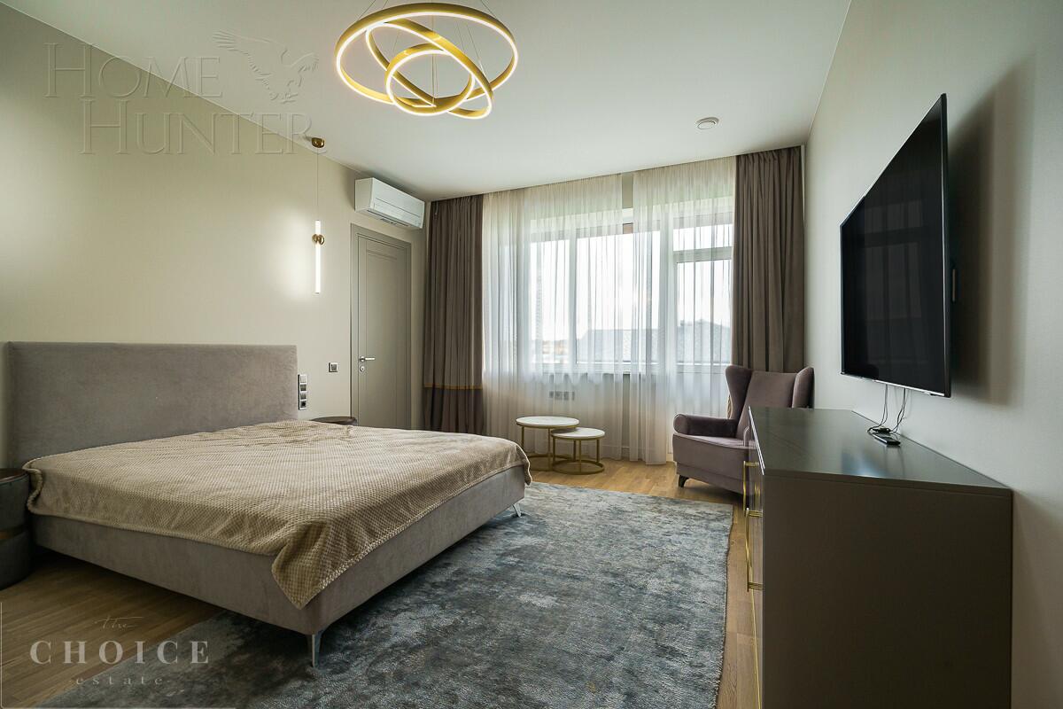 2-этажный коттедж 300 м² с отделкой