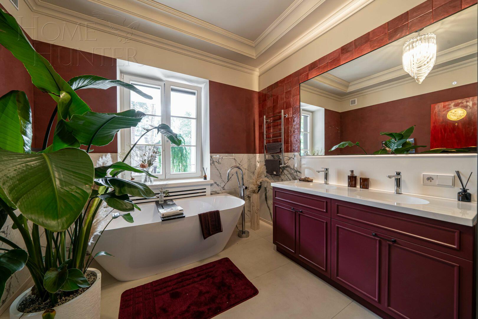 2-этажный коттедж 1 463 м² с отделкой