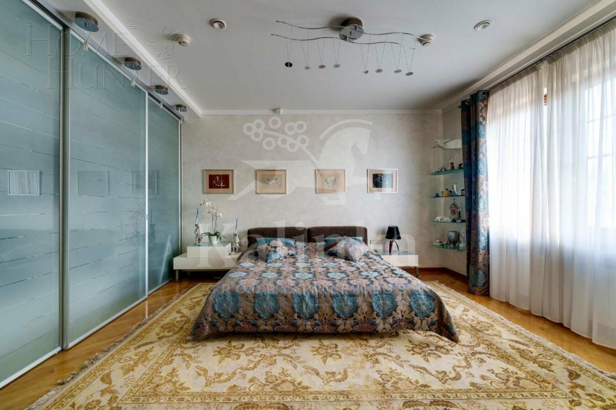 2-этажный коттедж 1 416.2 м² с отделкой