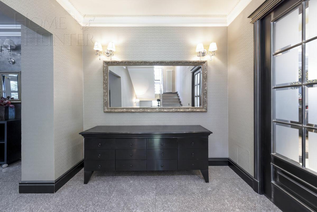 2-этажный коттедж 640 м² с отделкой