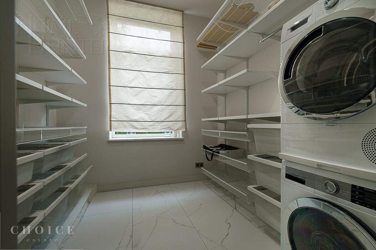 2-этажный коттедж 300 м² с отделкой