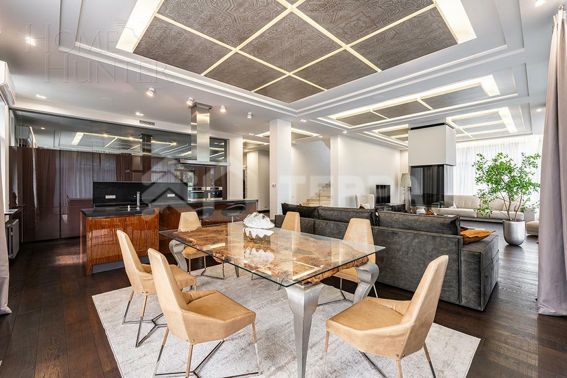 2-этажный коттедж 750 м² с отделкой
