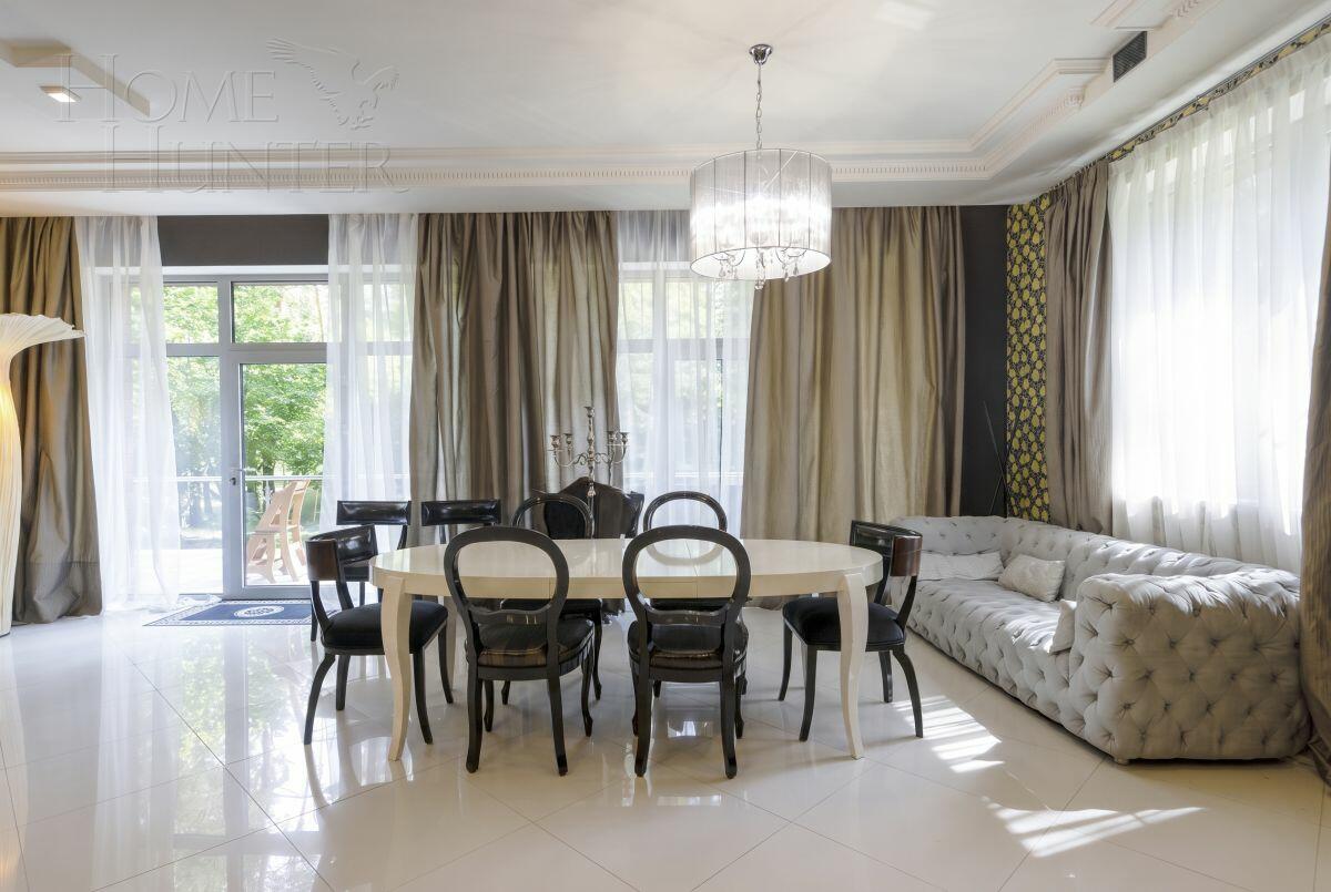 2-этажный коттедж 640 м² с отделкой
