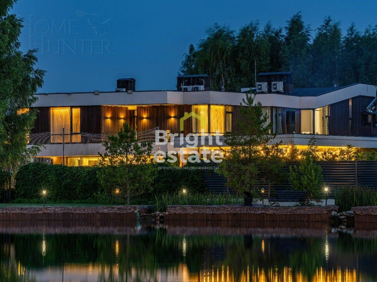 2-этажный коттедж 1 624 м² с отделкой
